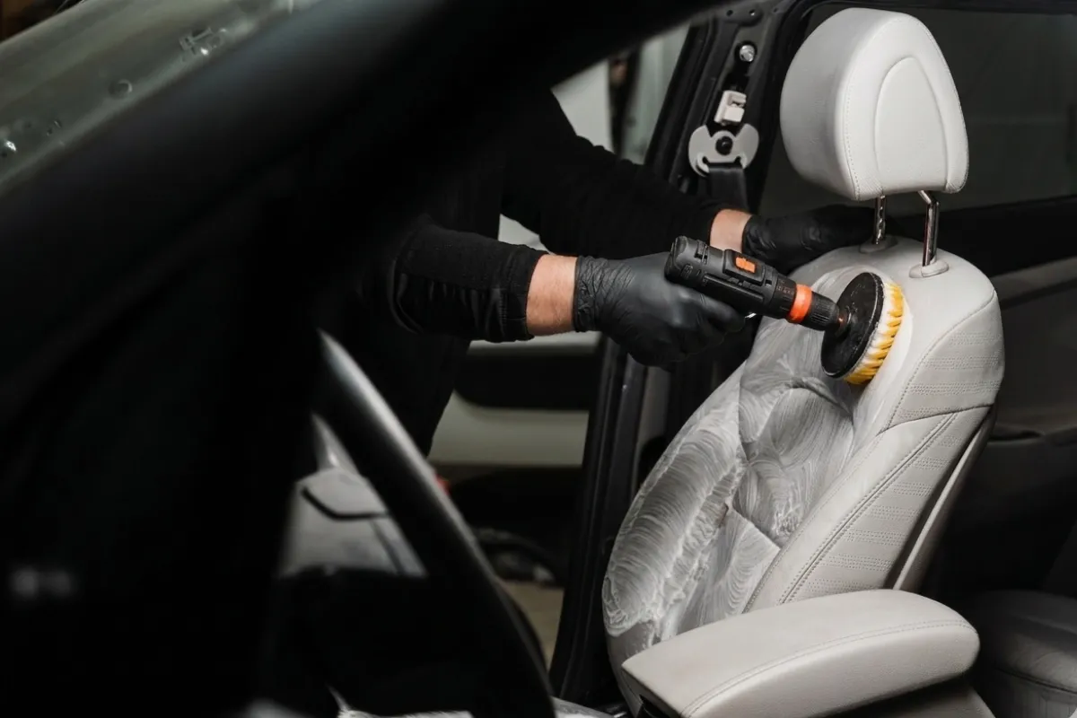 Blog SinaiClean 21 Como limpar banco de carro